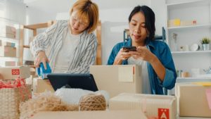 siapa yang bisa menggunakan crm